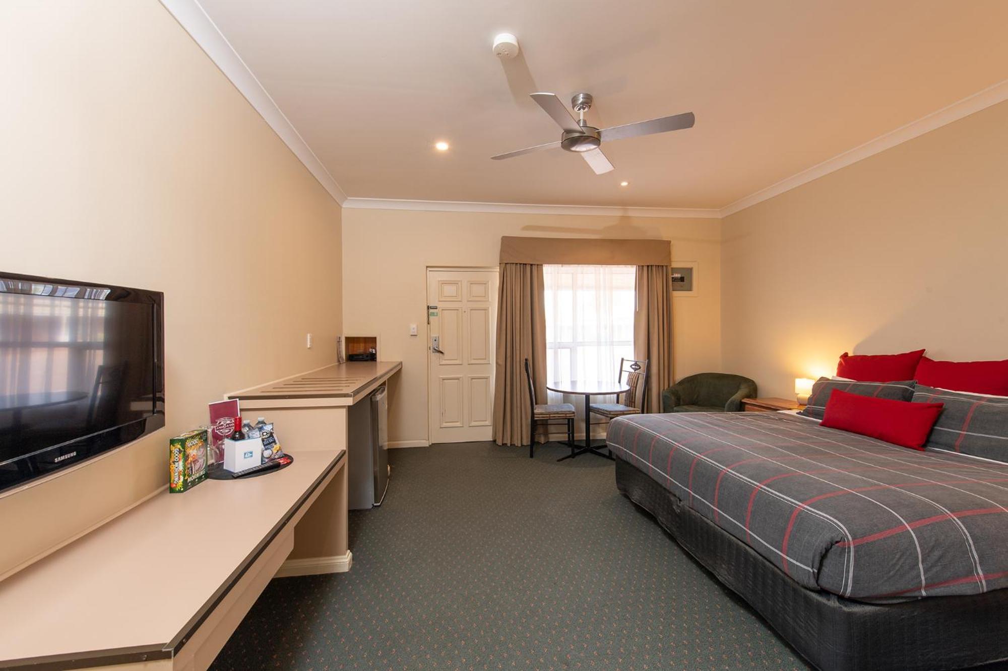 Breakfree Port Pirie Motel Room photo