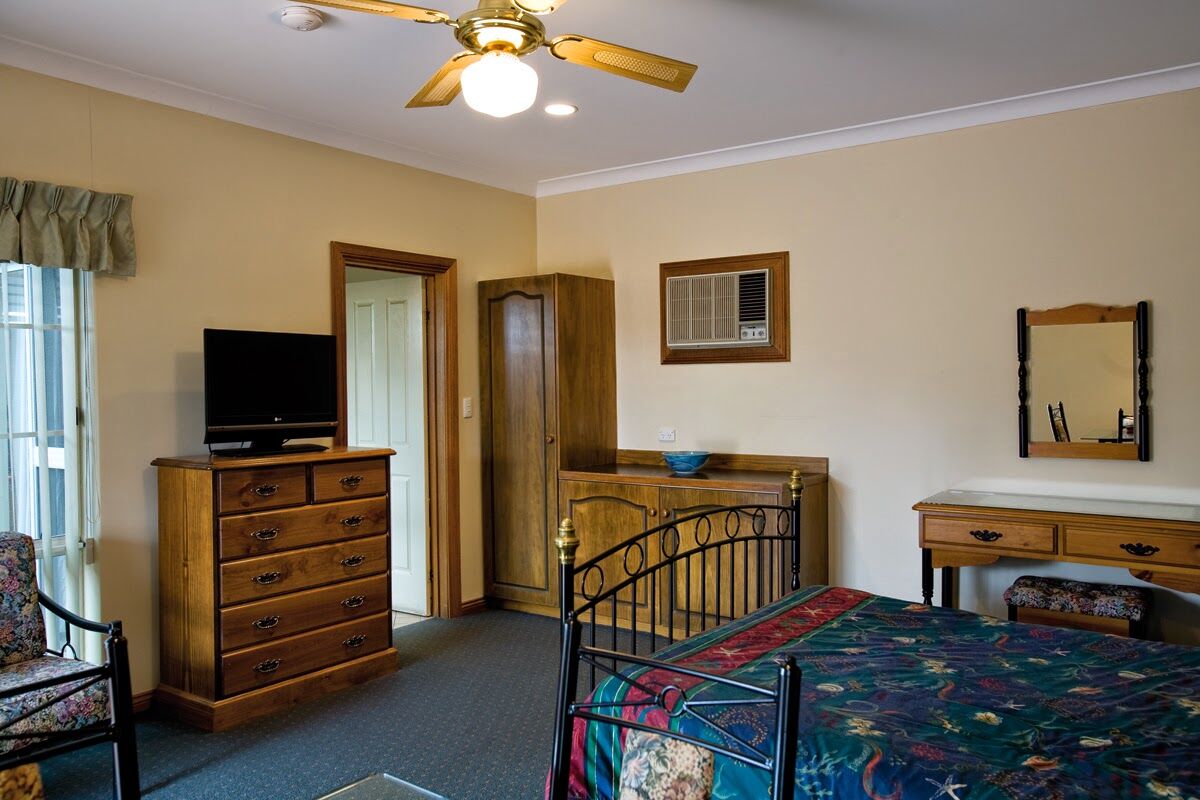 Breakfree Port Pirie Motel Exterior photo